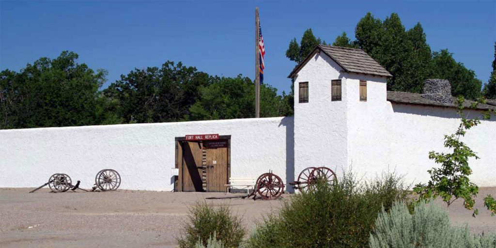 image: Fort Hall Replica entrance wide