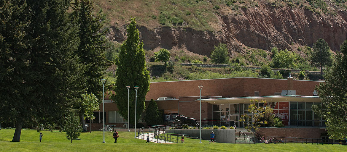 ISU Bookstore Student Union building at Idaho State University